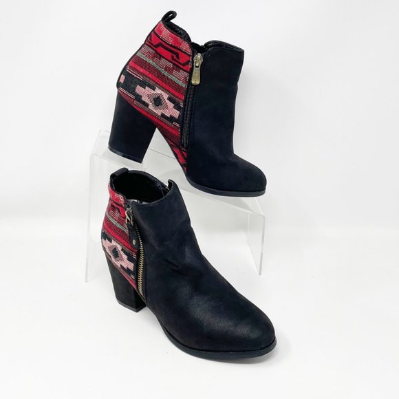 Bella Marie Womens Black Red Canvas Western Zip Up Heel Bootie Size 6.5 - Picture 2 of 13